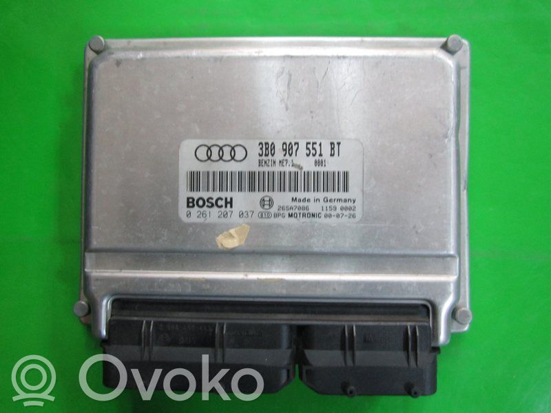 Audi A8 S8 D2 4D Engine control unit/module ECU 