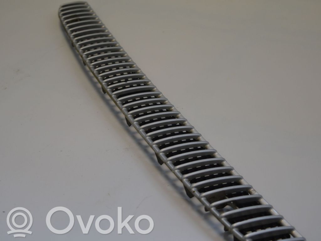BMW 3 E46 Grille calandre de capot 