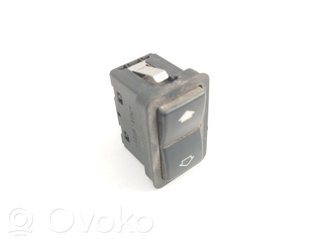 BMW 5 E39 Electric window control switch 