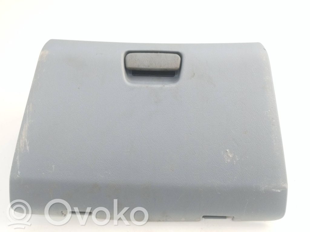 Mitsubishi Space Star Glove box 