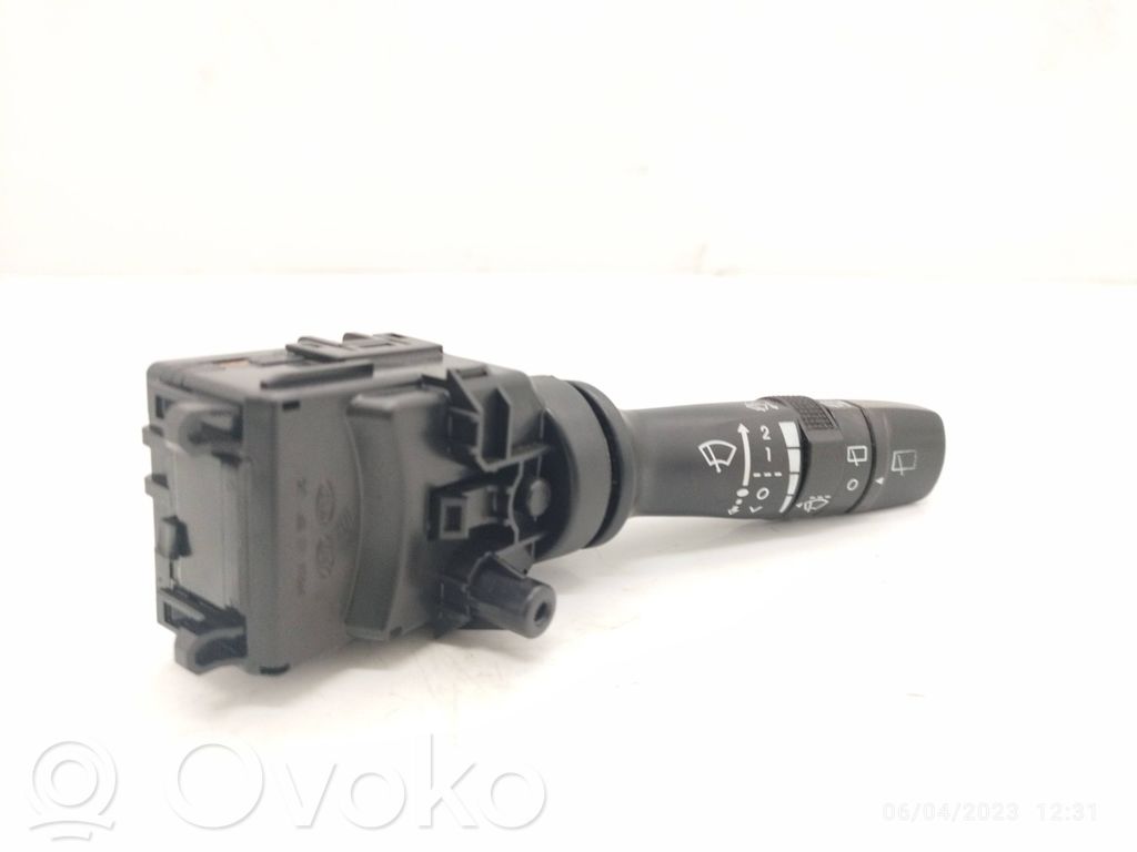 KIA Ceed Wiper control stalk 