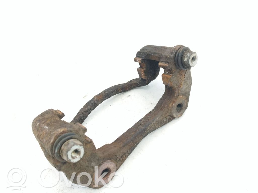 Front brake pad spring