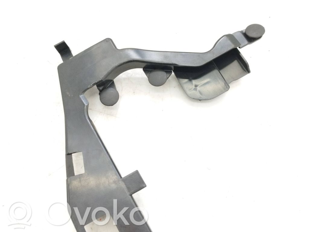 Holder (bracket)   7010977,14011810