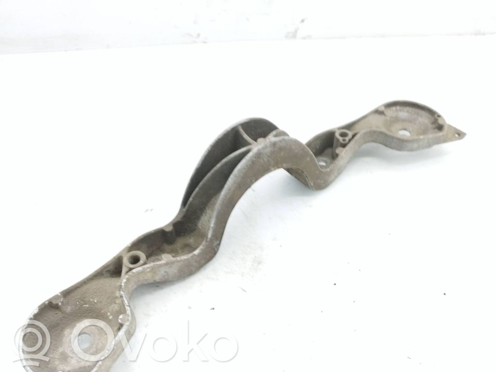 BMW 3 E36 Engine mounting bracket 