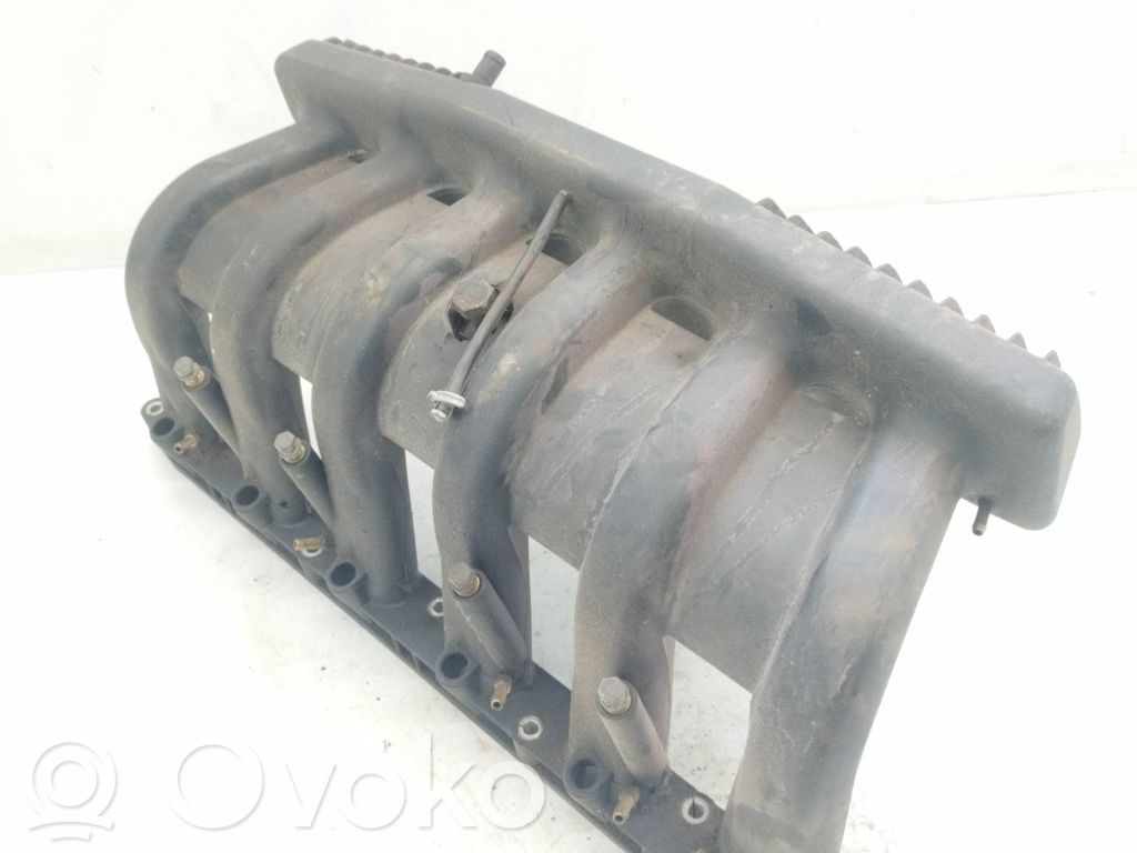 BMW 5 E39 Kolektorius įsiurbimo 