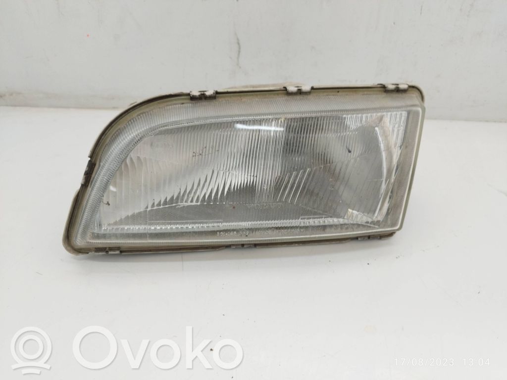 Volvo S40, V40 Headlight/headlamp 