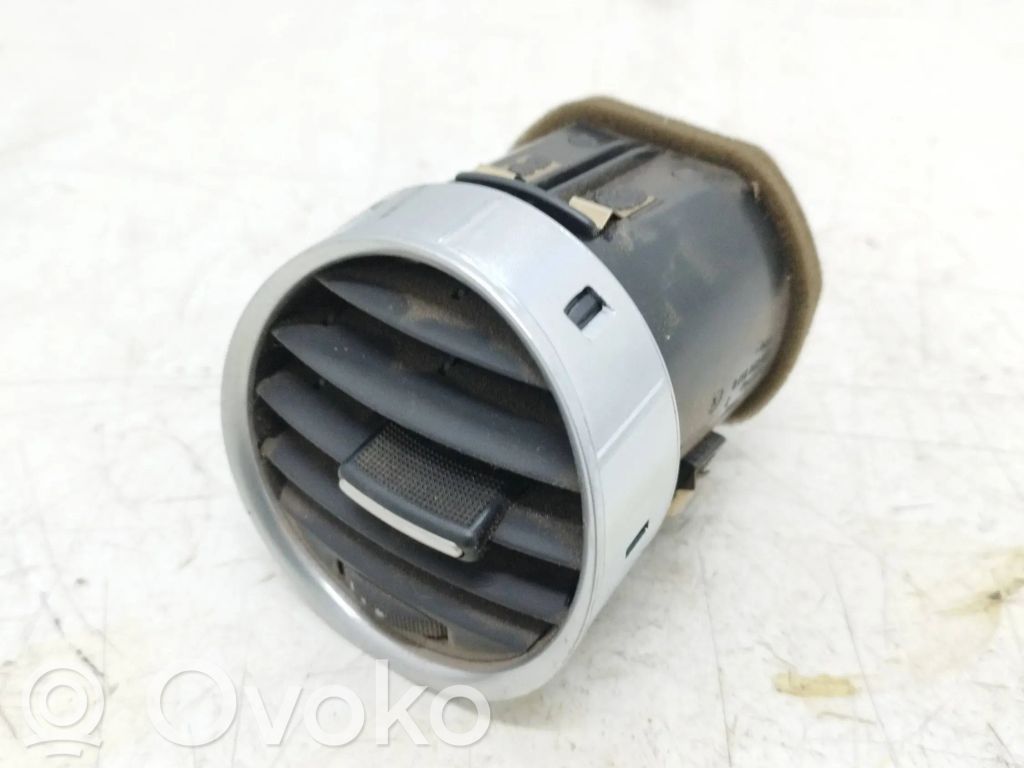 Audi A4 S4 B6 8E 8H Luftausströmer Lüftungsdüse Luftdüse Mitte 