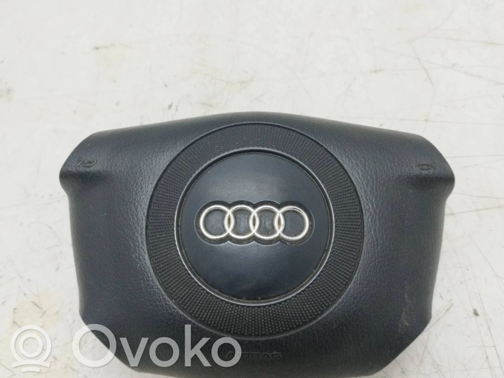Audi A4 S4 B5 8D Stūres drošības spilvens 