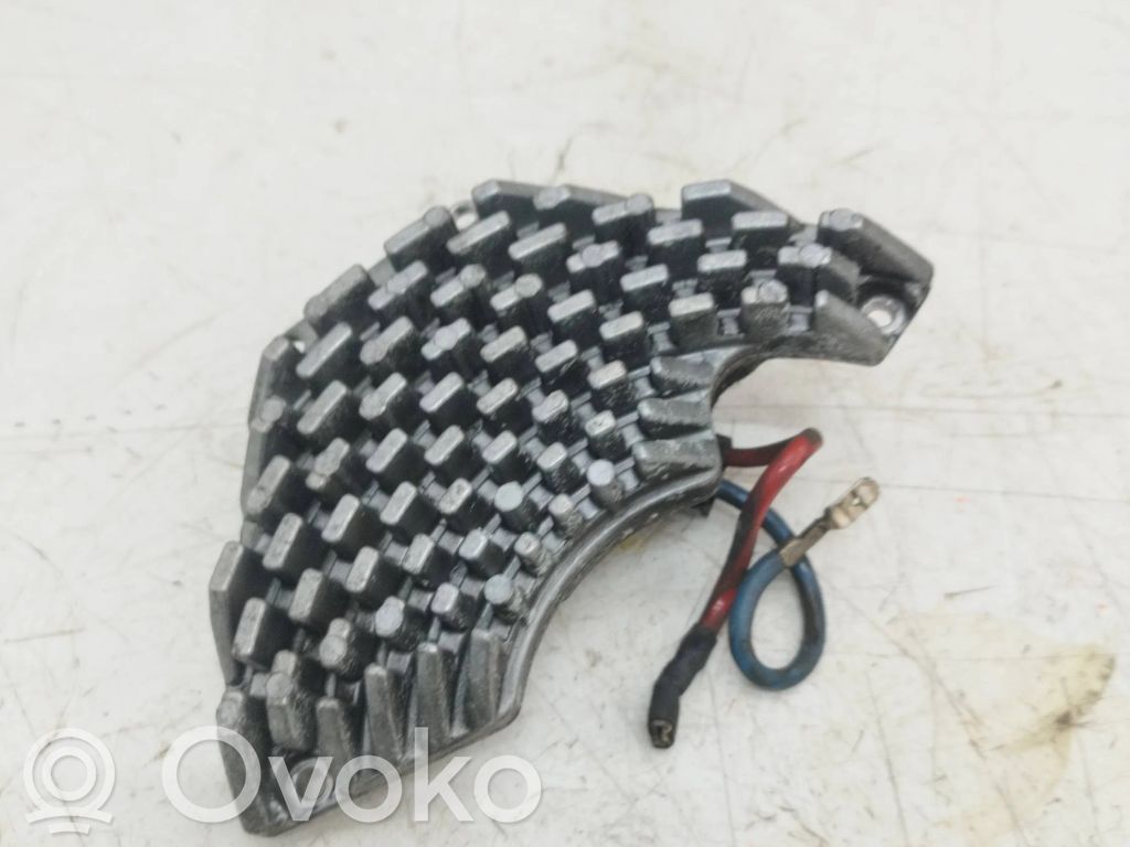 Audi A4 S4 B5 8D Motor aerotermă/rezistor ventilator 