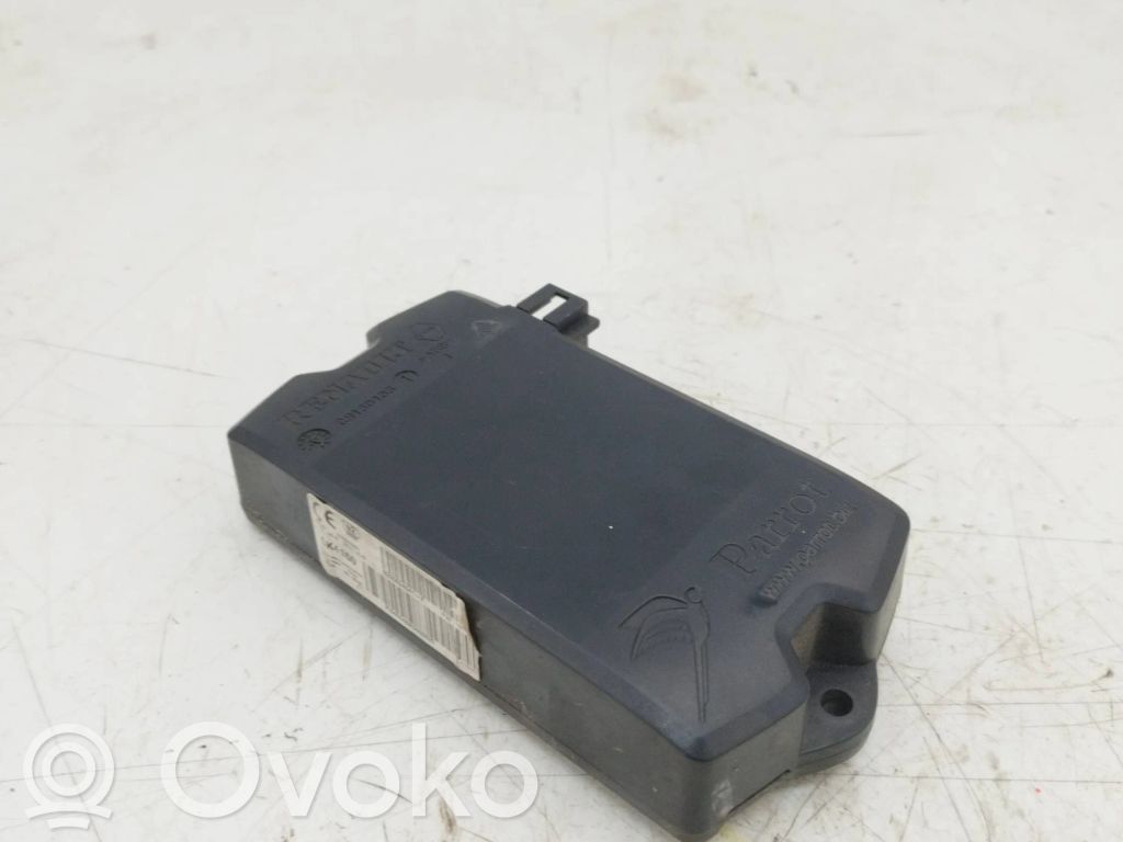 Renault Twingo II Puhelimen käyttöyksikkö/-moduuli 