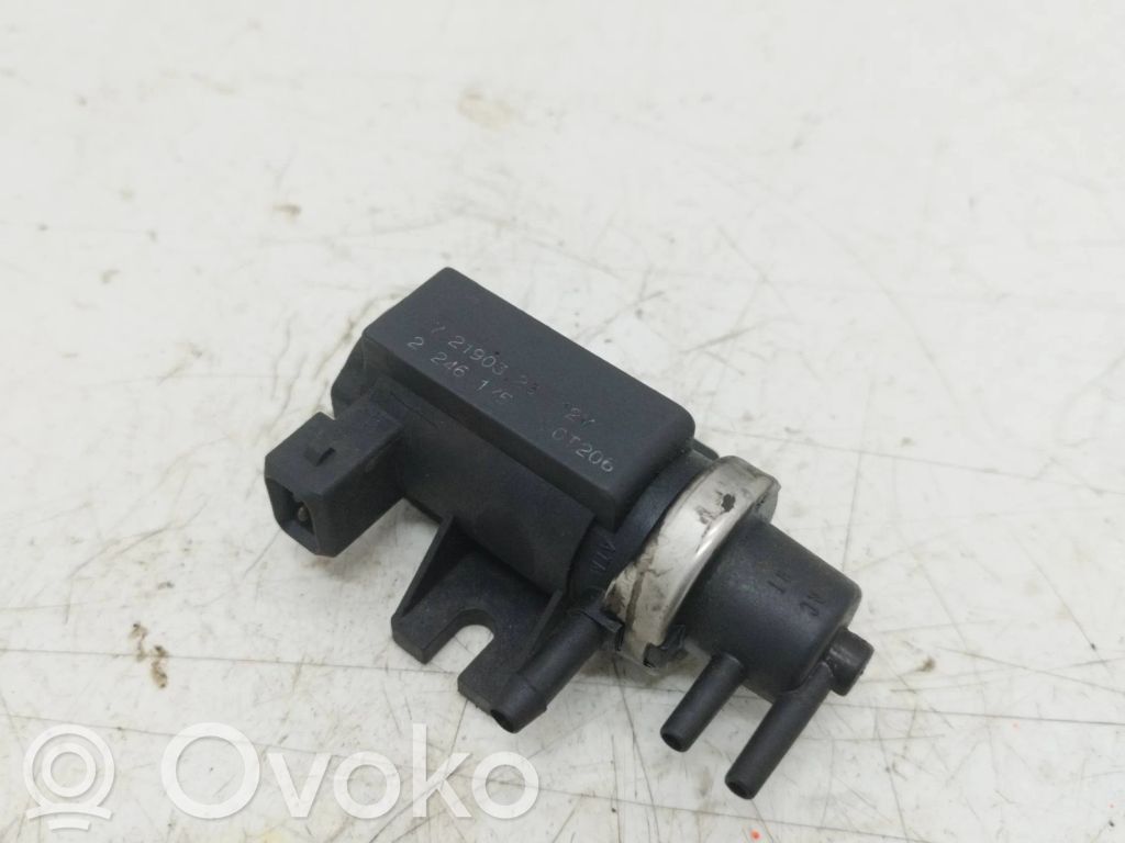 Opel Omega B2 Solenoidinis vožtuvas 