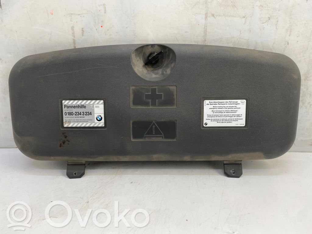 BMW 7 E65 E66 Tool box 