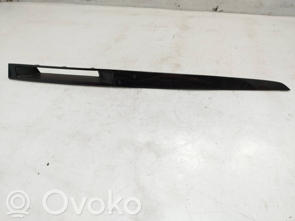 Mazda 3 I Kita salono detalė 