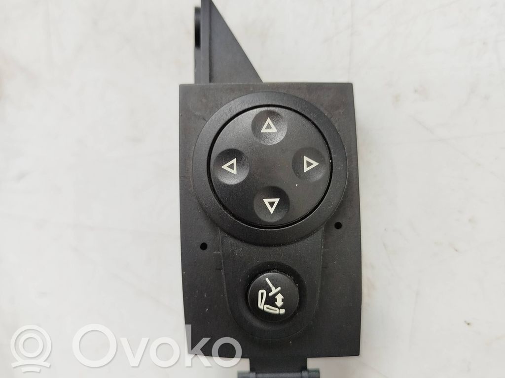 Volkswagen Phaeton Steering wheel adjustment switch 