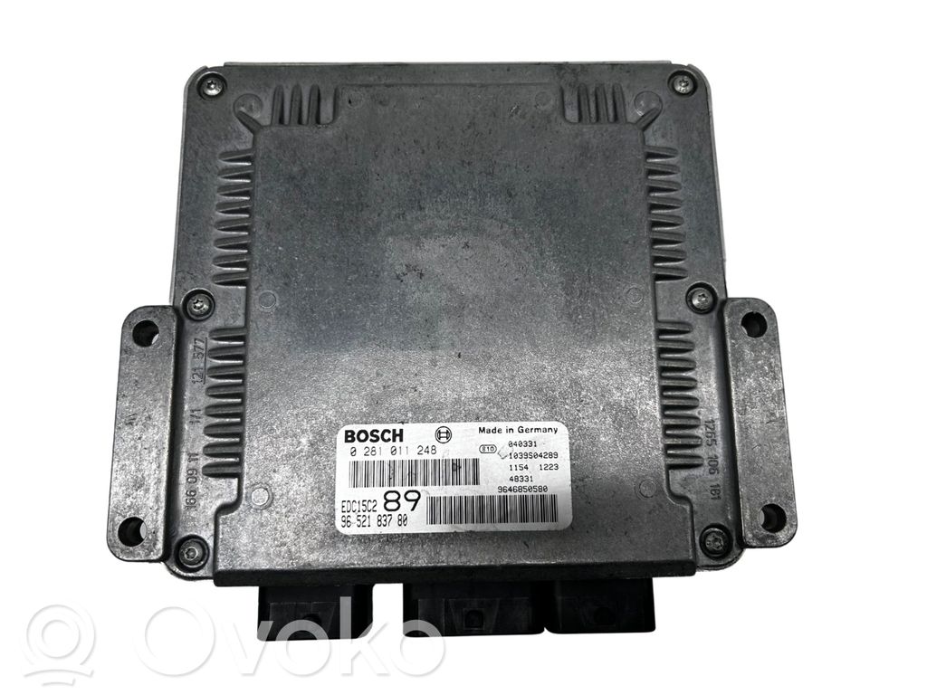 Peugeot 607 Engine control unit/module 