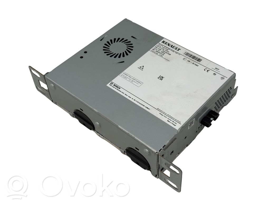 Renault Clio V Stacja multimedialna GPS / CD / DVD 