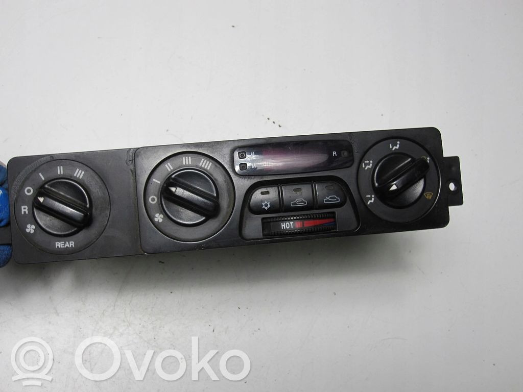 Climate control unit   OK55A61190
