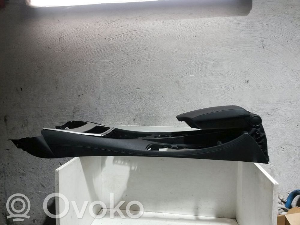 BMW 1 E81 E87 Reposabrazos 