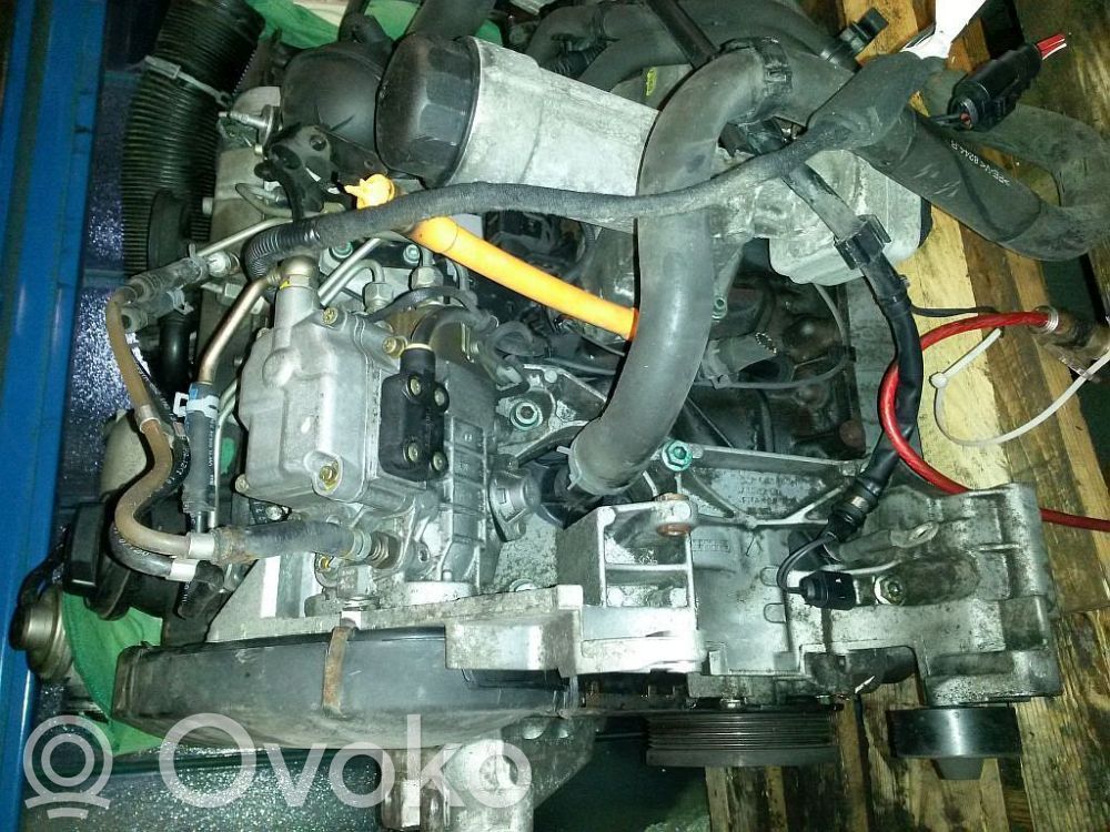 Motor   038100090D