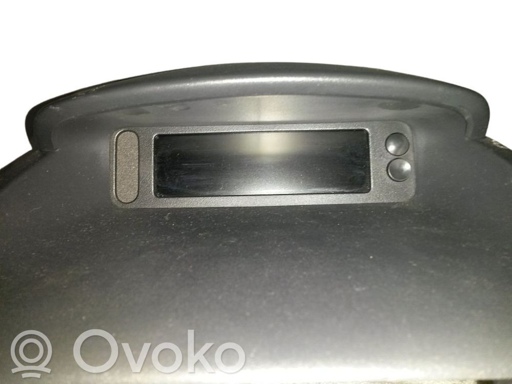 Renault Clio III Screen/display/small screen 