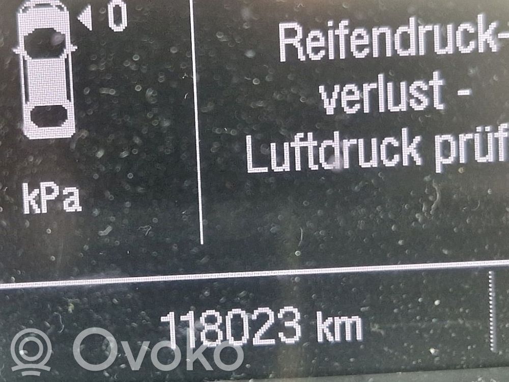 Priekinis pusašis   13248675