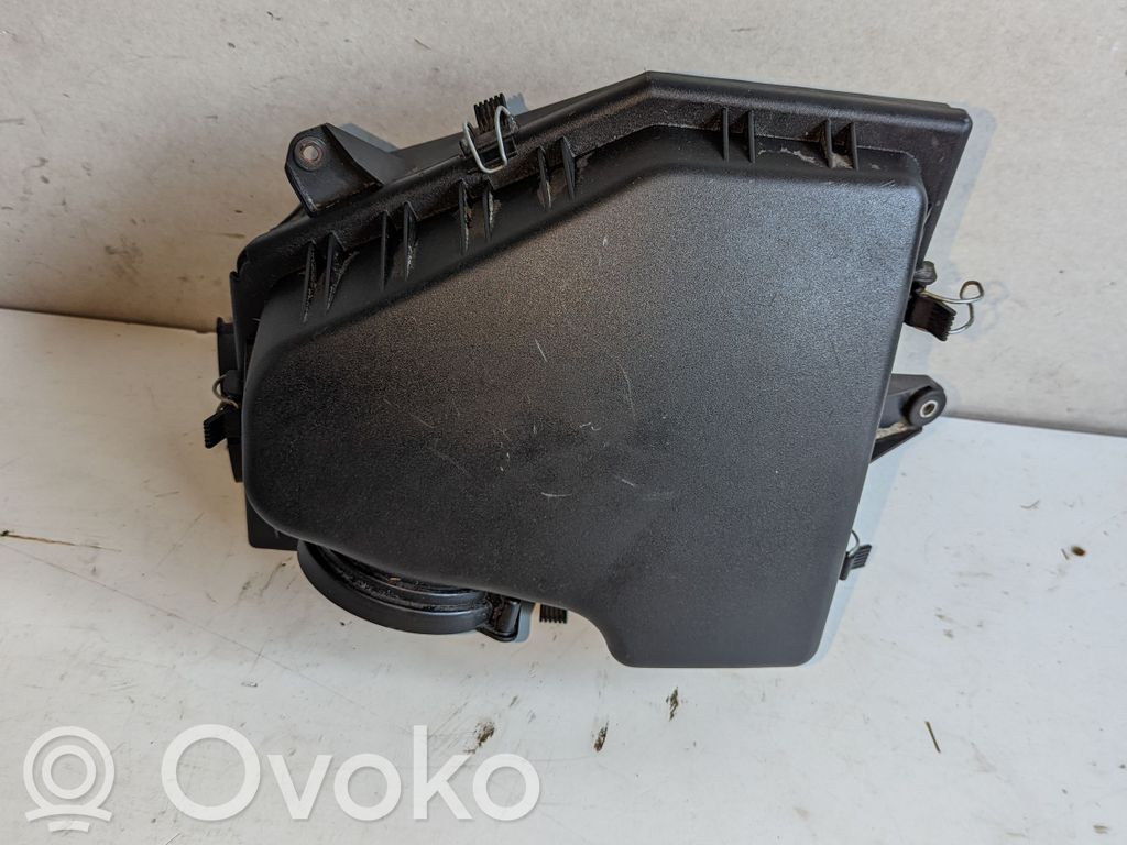 Air filter box