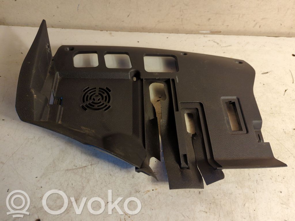 BMW 1 E81 E87 Panelės apdailos skydas (apatinis) 