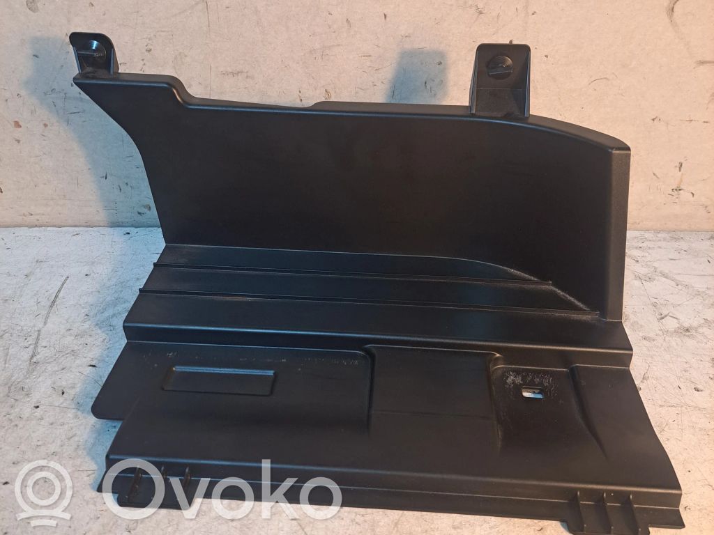 Other trunk/boot trim element   7068890