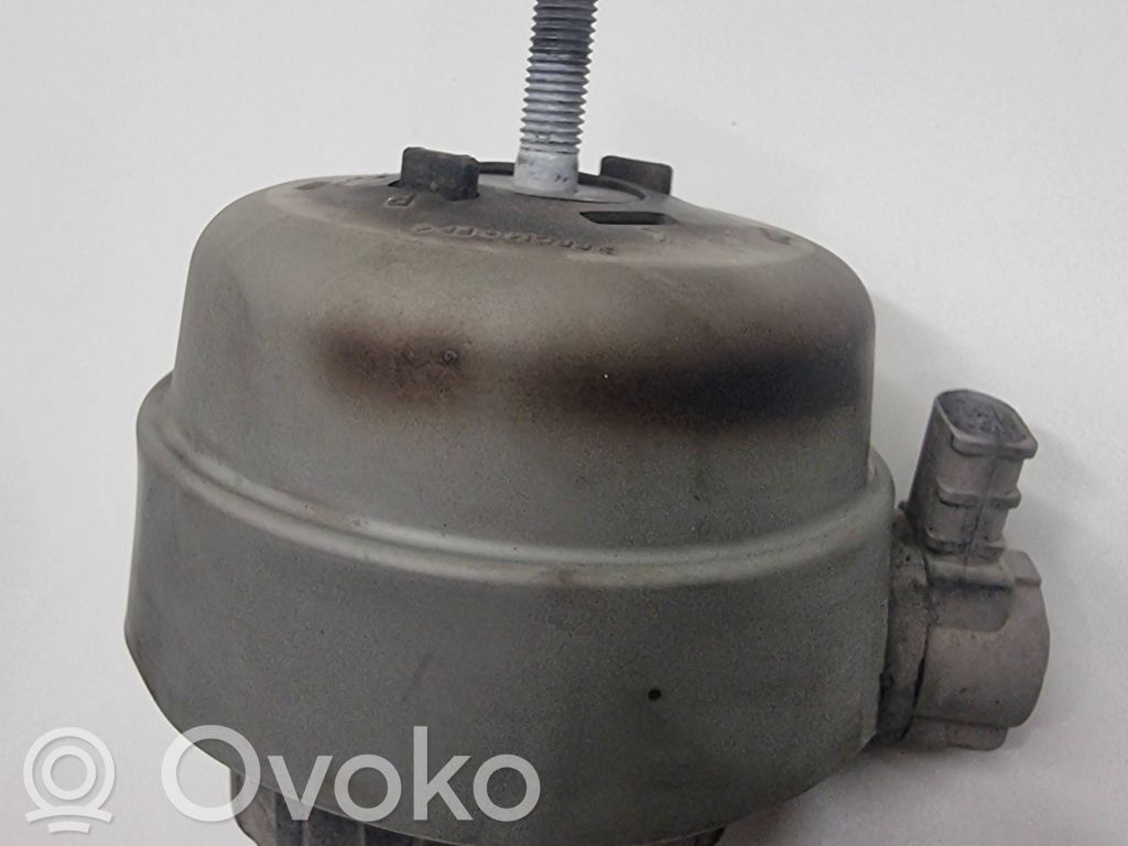 Audi A6 S6 C6 4F Engine mount bracket 