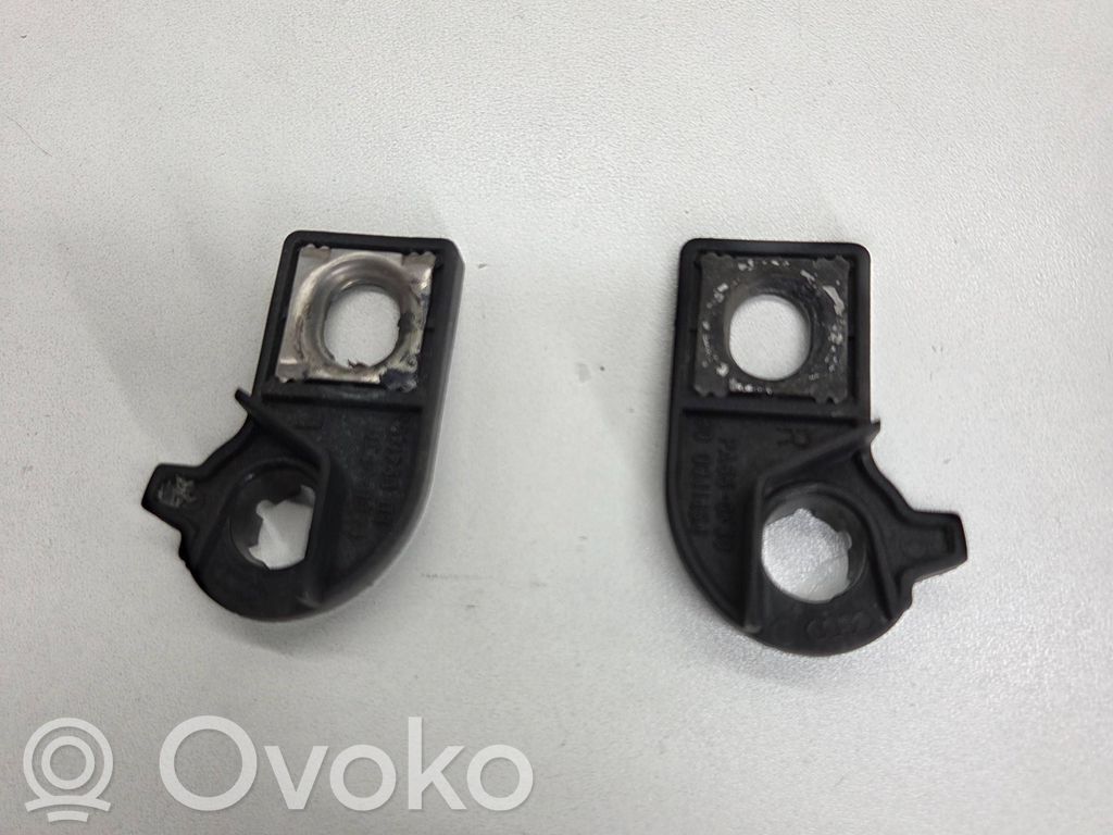 Audi A4 S4 B5 8D Halterung Scheinwerfer 