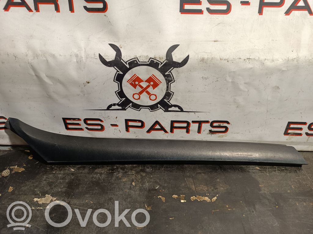 Ford Transit Moldura del parabrisas 