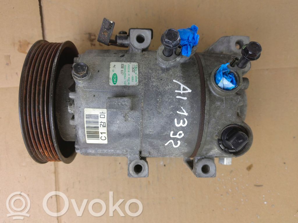 Hyundai i30 Ilmastointilaitteen kompressorin pumppu (A/C) 