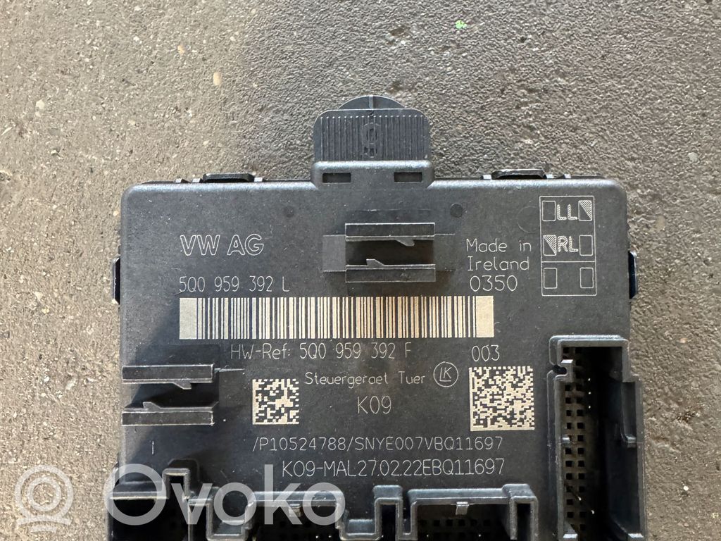 Volkswagen Golf VIII Door control unit/module 