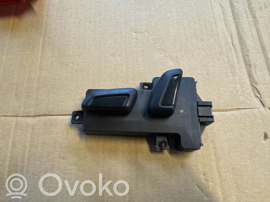 Skoda Octavia Mk4 Interruptor de control del asiento 