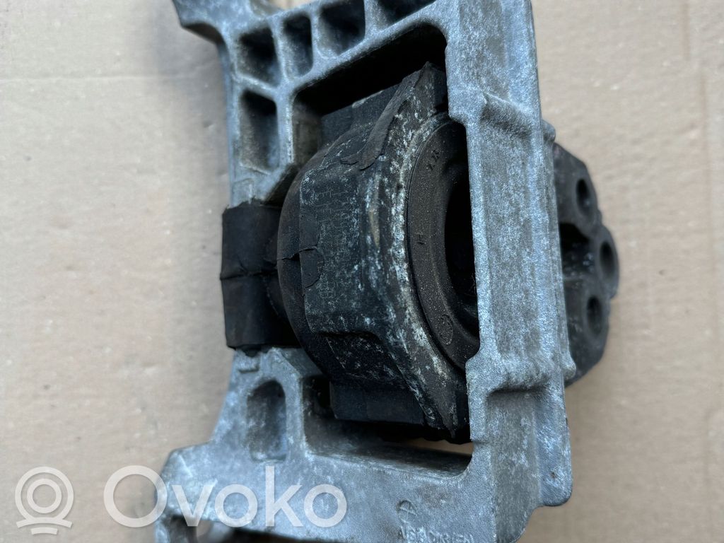 Ford Transit -  Tourneo Connect Engine mount bracket 