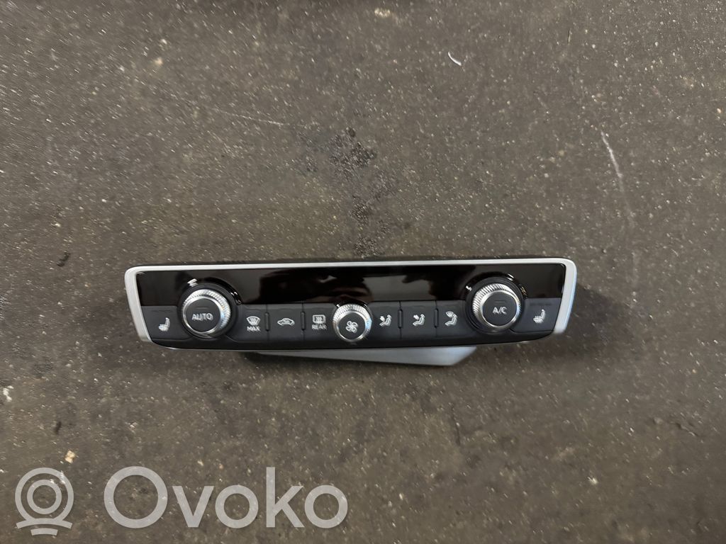 Audi A3 S3 8V Climate control unit 