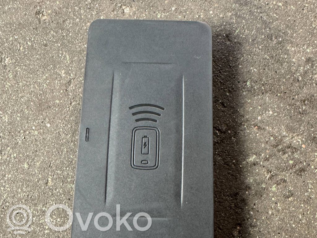 BMW 4 G22 G23 G24 G26 Wireless charging module 