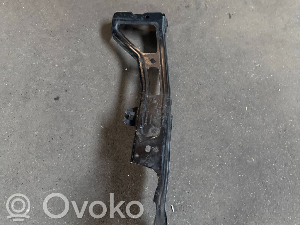 Audi A4 S4 B9 8W Fender mounting bracket 