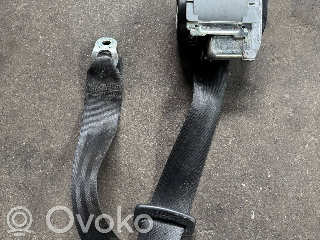 Audi A5 8T 8F Cinturón trasero 