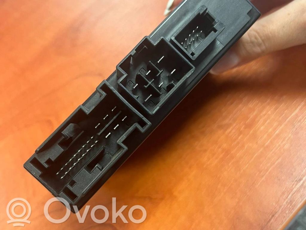 Volkswagen PASSAT B8 Sterownik / Moduł haka holowniczego 