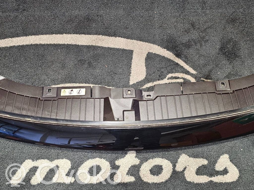 Mercedes-Benz EQA Parachoques delantero 