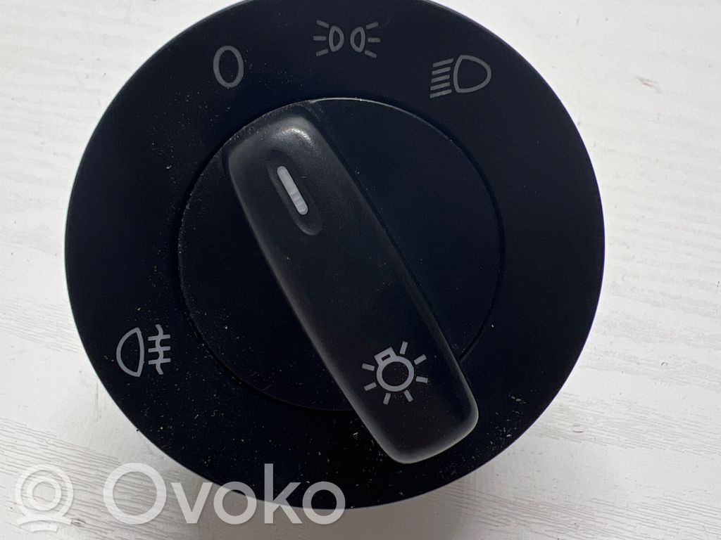 Volkswagen PASSAT B6 Interruptor de luz 