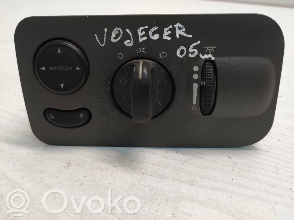 Chrysler Grand Voyager V Light switch 