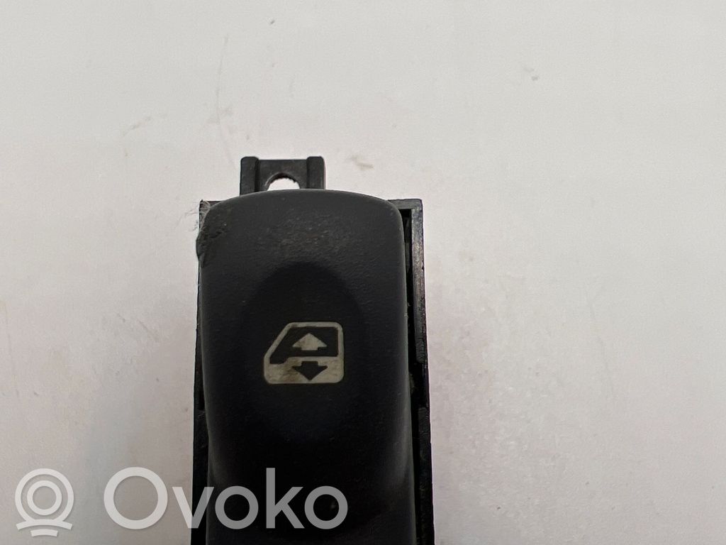 Renault Espace III Electric window control switch 