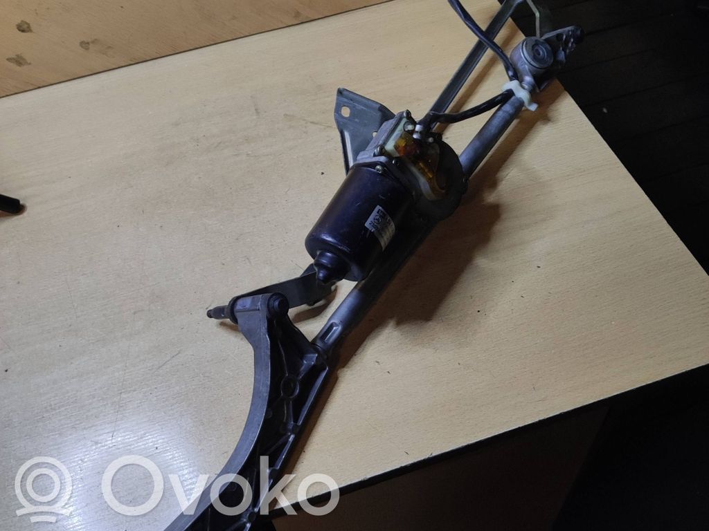 Mercedes-Benz C W203 Front wiper linkage and motor 