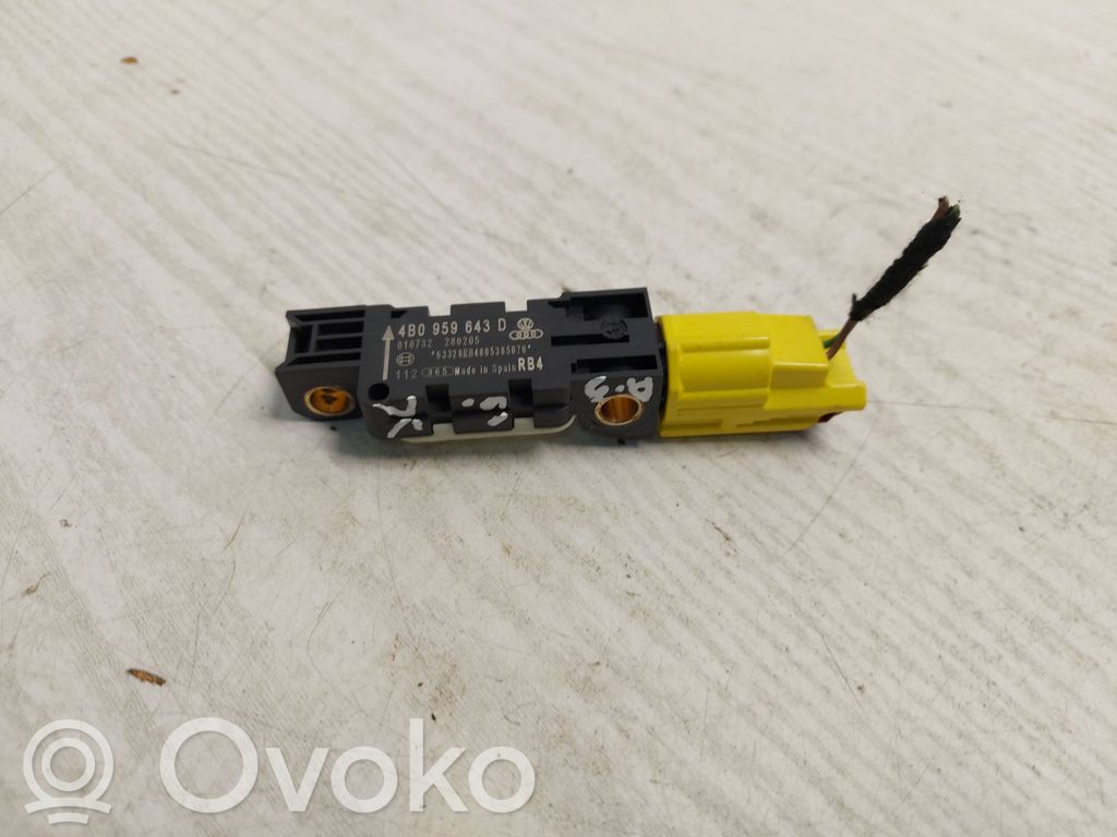 Audi A3 S3 A3 Sportback 8P Czujnik uderzenia Airbag 