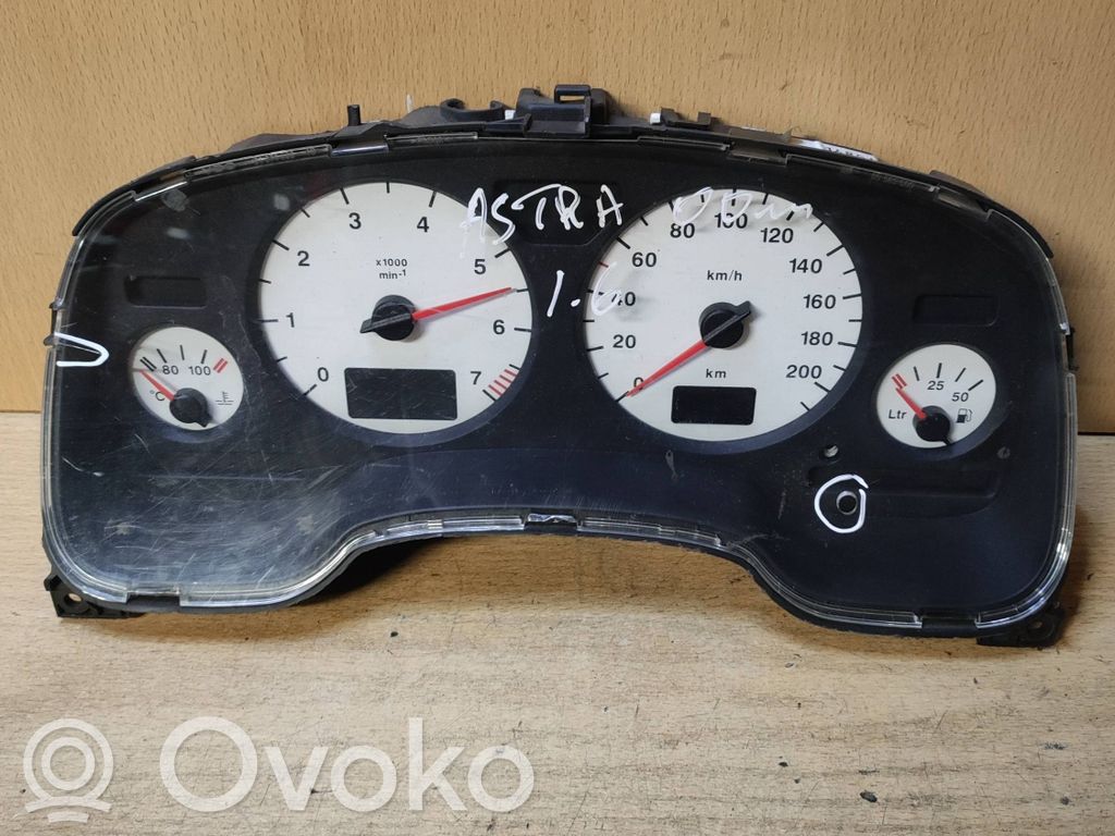 Opel Astra G Speedometer (instrument cluster) 