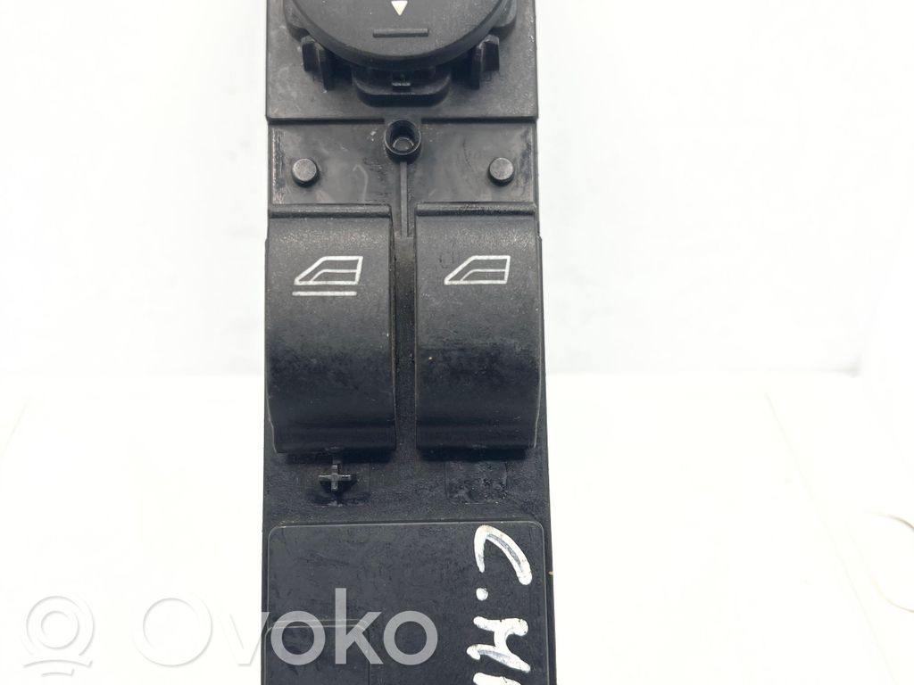 Electric window control switch   3M5T14529CB,L8A1C,03168004