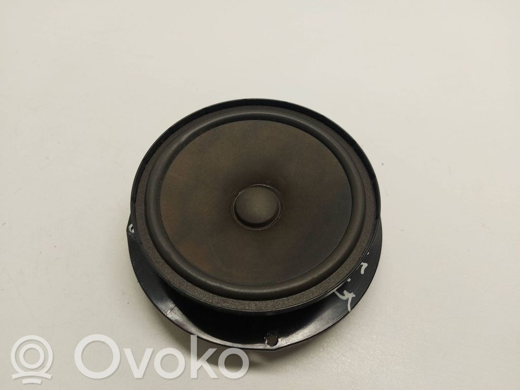 Volkswagen Golf V Altavoz de la puerta trasera 