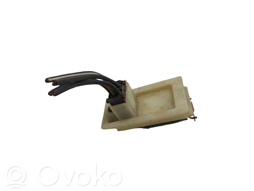 Ford Mondeo MK II Rezystor / Opornik dmuchawy nawiewu 
